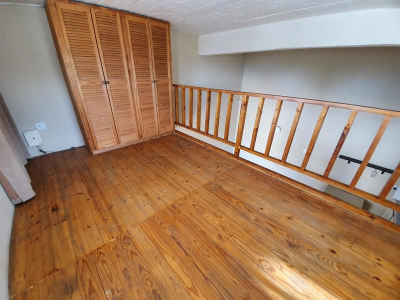 To Let 4 Bedroom Property for Rent in University Estate Western Cape